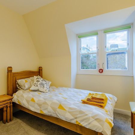 Vine Cottage Бродстеърс Екстериор снимка